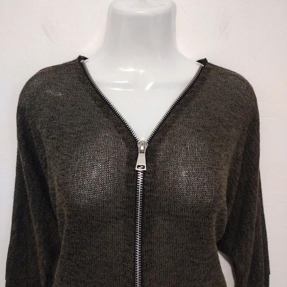 Hippie Love - Zipped Knit Long Sleeves Shirt - Picture 2 of 12